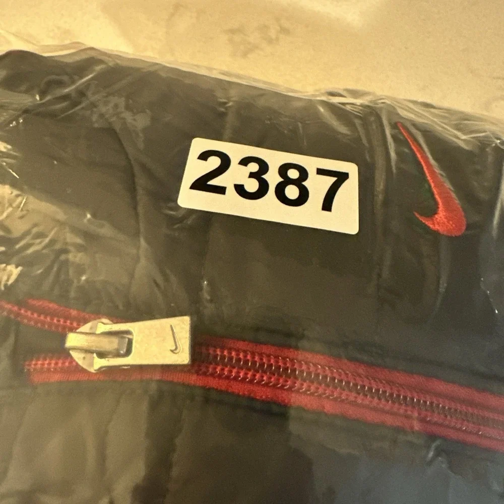 Nike Puffer Jacket Coat Sports Essential Black Red‎ Infant 12M
